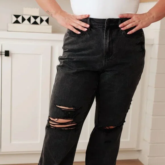 SUSANNAH HIGH RISE RIGID MAGIC 90'S DISTRESSED STRAIGHT JEANS IN BLACK - Picture 2 of 7